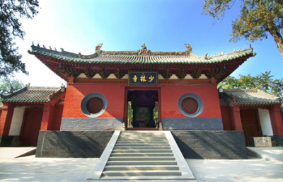 注冊(cè)商標(biāo)是為了保護(hù)少林品牌，少林寺申請(qǐng)商標(biāo)已達(dá)706個(gè)